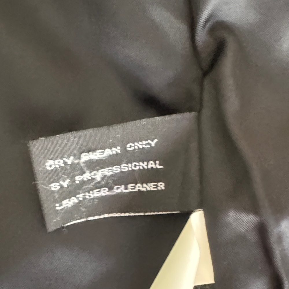 Women’s Black Leather Zip-Up coat with Ribbed Collar. Knee length - Picture 11 of 14